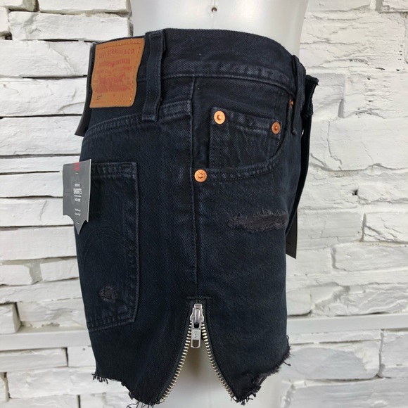 Levi’s  501s Zip Your Lip High Waisted Denim Short - Picture 7 of 7